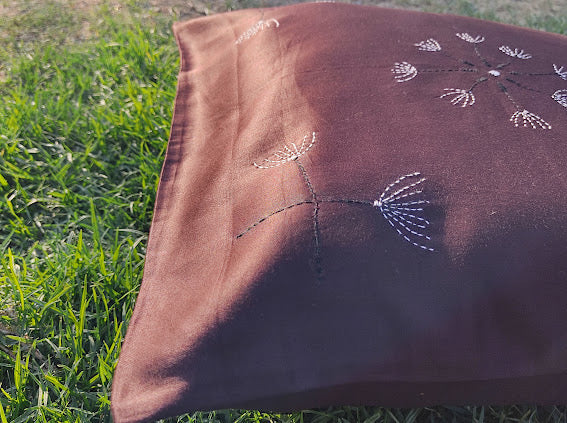 Dandelion cushion cover