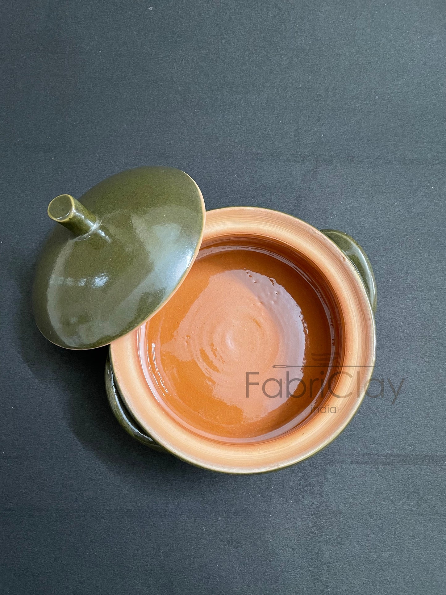Ceramic tableware